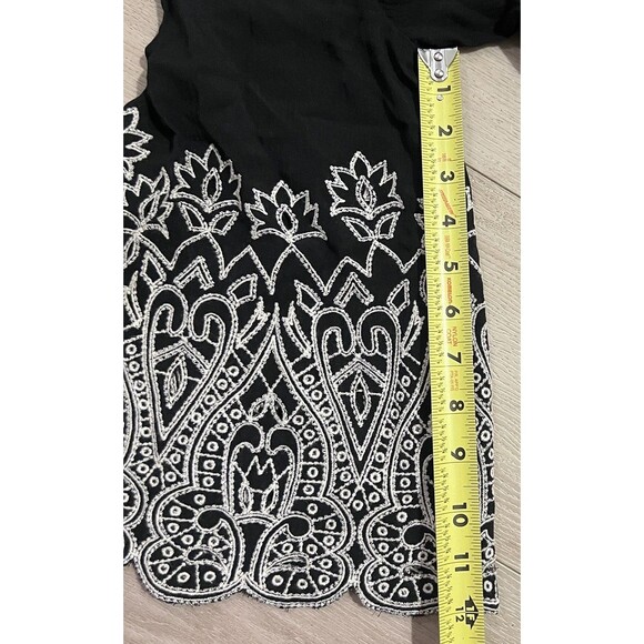 SUNDANCE Palace Shift Midi Dress Black Bell Sleeve Embroidered Scallop Hem Small - Picture 12 of 14
